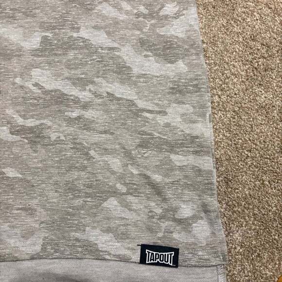 Tapout Men's Gray Camouflage Short Sleeve T-Shirt - Picture 4 of 4